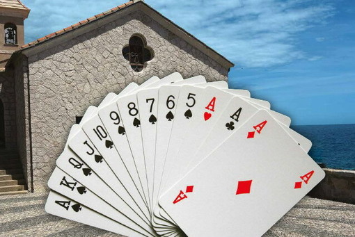 Bridge, a Bordighera ripartono i corsi per principianti e allievi: il 14 ottobre una lezione aperta a tutti Bridge, a Bordighera ripartono i corsi per principianti e allievi: il 14 ottobre una lezione aperta a tutti