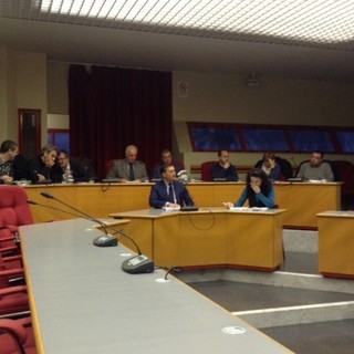 Taggia: "Città sporca e degradata... scusate!" Duro attacco dell'opposizione al Sindaco Genduso