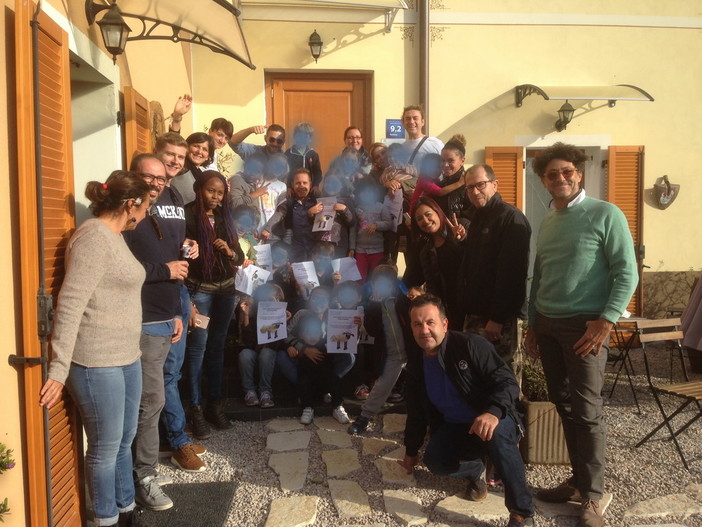 Domenica scorsa una giornata speciale per la 2a C dell'Italo Calvino alla fattoria 'Monaci Templari' di Seborga