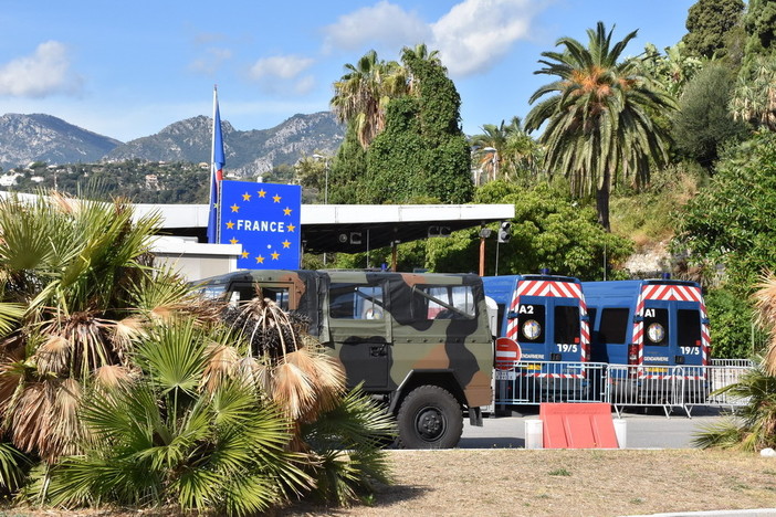 Zona rossa in arrivo per Sanremo e Ventimiglia? Interviene anche l'ex Sindaco della città dei fiori Zoccarato Zona rossa in arrivo per Sanremo e Ventimiglia? Interviene anche l'ex Sindaco della città dei fiori Zoccarato