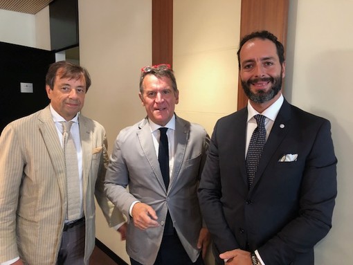 Domani il presidente di Federgioco Olmo Romeo alla conferenza stampa per chiarire le vicende legate al Casinò di Campione Domani il presidente di Federgioco Olmo Romeo alla conferenza stampa per chiarire le vicende legate al Casinò di Campione