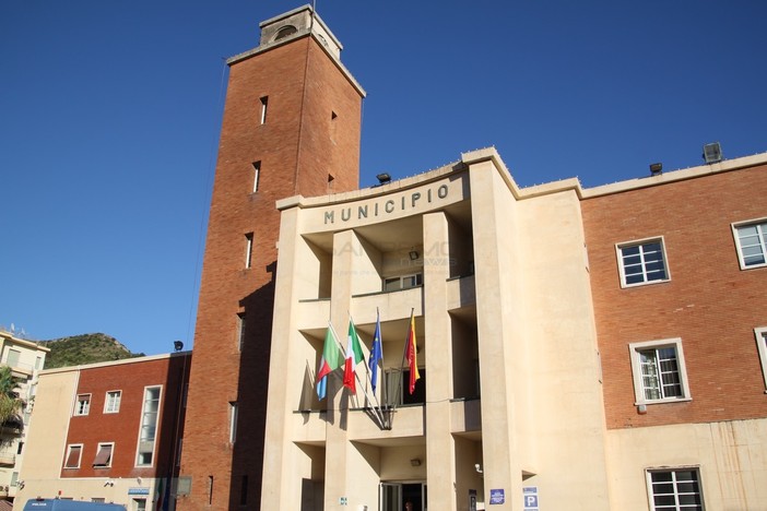 Al via la 'Centrale unica di Committenza' per i rifiuti: la prossima settimana riunione dei sindaci intemeli Al via la 'Centrale unica di Committenza' per i rifiuti: la prossima settimana riunione dei sindaci intemeli