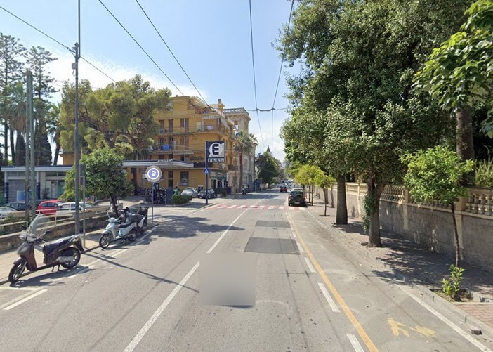 Sanremo: nei prossimi giorni lavori idraulici tra corso Cavallotti e via Scoglio, verrà rimosso un albero