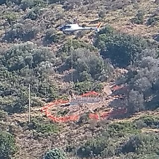 Sanremo: vanno avanti i lavori per una nuova antenna per cellulari, la protesta da San Giovanni e San Giacomo Sanremo: vanno avanti i lavori per una nuova antenna per cellulari, la protesta da San Giovanni e San Giacomo