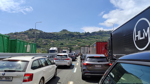 Weekend di fuoco sulle autostrade: le previsioni per il traffico