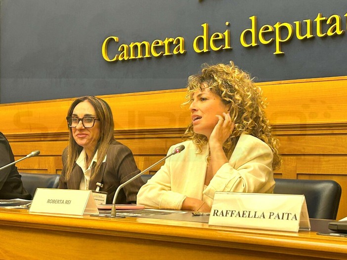 Caso Nessy Guerra, l’appello di Roberta Rei alla Camera: “C’è una bambina italiana bloccata in Egitto. Serve un aereo di Stato”