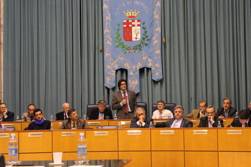 Imperia: il consiglio comunale di ieri sera, Strescino: "Il Comune si costituirà parte civile sulla vicenda Porto" Imperia: il consiglio comunale di ieri sera, Strescino: "Il Comune si costituirà parte civile sulla vicenda Porto"
