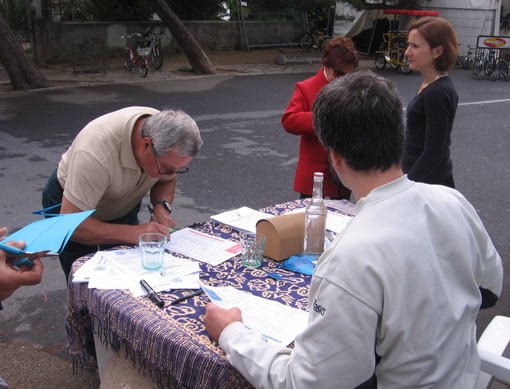 Imperia: prosegue la campagna per l'acqua pubblica