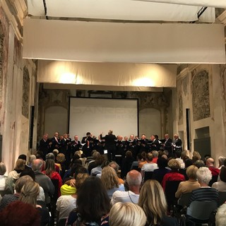 Le immagini dalla chiesa di Santa Brigida Le immagini dalla chiesa di Santa Brigida