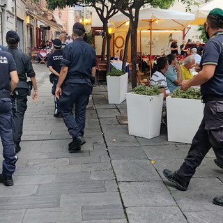Sanremo: estesa fino all'11 settembre l'ordinanza anti assembramenti nelle zone della 'movida' Sanremo: estesa fino all'11 settembre l'ordinanza anti assembramenti nelle zone della 'movida'