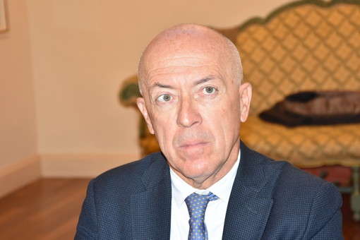 Coldirodi, a breve il ripristino dell'illuminazione pubblica: nel 2026 la trasformazione di tutte le luci a led Coldirodi, a breve il ripristino dell'illuminazione pubblica: nel 2026 la trasformazione di tutte le luci a led