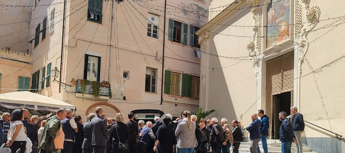 Bordighera, muore dopo le dimissioni dal pronto soccorso: la comunità dice addio a Concetta Condoluci (Foto) Bordighera, muore dopo le dimissioni dal pronto soccorso: la comunità dice addio a Concetta Condoluci (Foto)