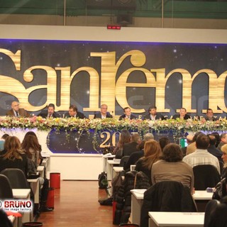 Festival di Sanremo 2011: Ballarò toglierà pubblico al Festival?