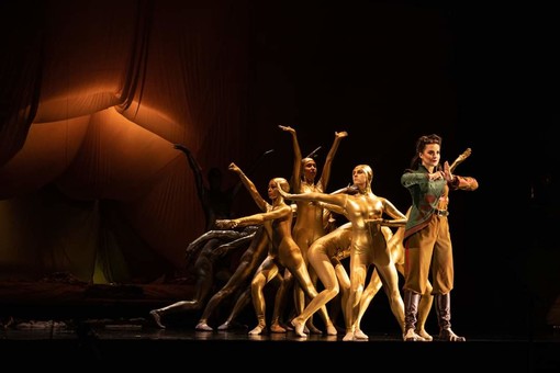 Grande Successo per il Coreografo Marcello Algeri e le sue nuove coreografie al Teatro Nazionale di Lviv Ucraina (foto) Grande Successo per il Coreografo Marcello Algeri e le sue nuove coreografie al Teatro Nazionale di Lviv Ucraina (foto)