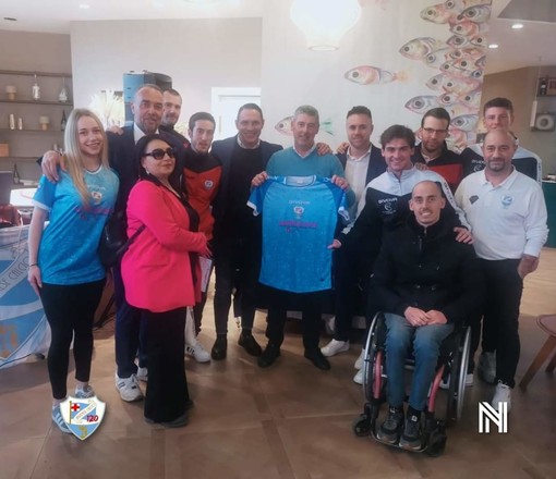 Calcio. La Sanremese oggi in campo con una maglia speciale, dedicata al 74° Festival della Canzone Italiana