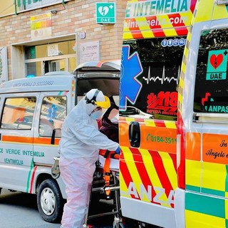 Taggia: la preoccupazione del Sindaco Conio "Contagi in aumento, serve un tavolo di lavoro permanente" Taggia: la preoccupazione del Sindaco Conio "Contagi in aumento, serve un tavolo di lavoro permanente"