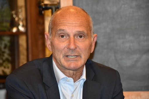 Sanremo, ponti positivi ma stagione ancora da costruire. Di Michele (Federalberghi): "Aspettiamo il GP di Montecarlo e il 2 giugno” Sanremo, ponti positivi ma stagione ancora da costruire. Di Michele (Federalberghi): "Aspettiamo il GP di Montecarlo e il 2 giugno”