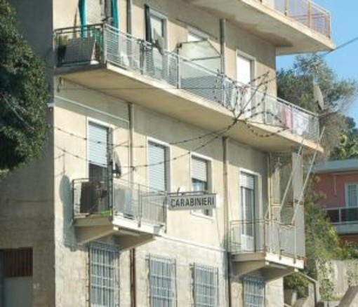 Ospedaletti: i Carabinieri saranno collegati all'impianto di videosorveglianza, investimento da 3mila euro del Comune Ospedaletti: i Carabinieri saranno collegati all'impianto di videosorveglianza, investimento da 3mila euro del Comune