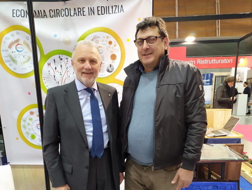 La Confartigianato di Imperia a Torino per un confronto sul problema dello ‘Sconto in fattura’ La Confartigianato di Imperia a Torino per un confronto sul problema dello ‘Sconto in fattura’