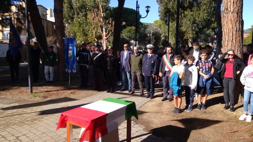 Vallecrosia: ieri il Comune ha celebrato la Giornata del 4 Novembre dedicata alle Forze Armate (Foto) Vallecrosia: ieri il Comune ha celebrato la Giornata del 4 Novembre dedicata alle Forze Armate (Foto)