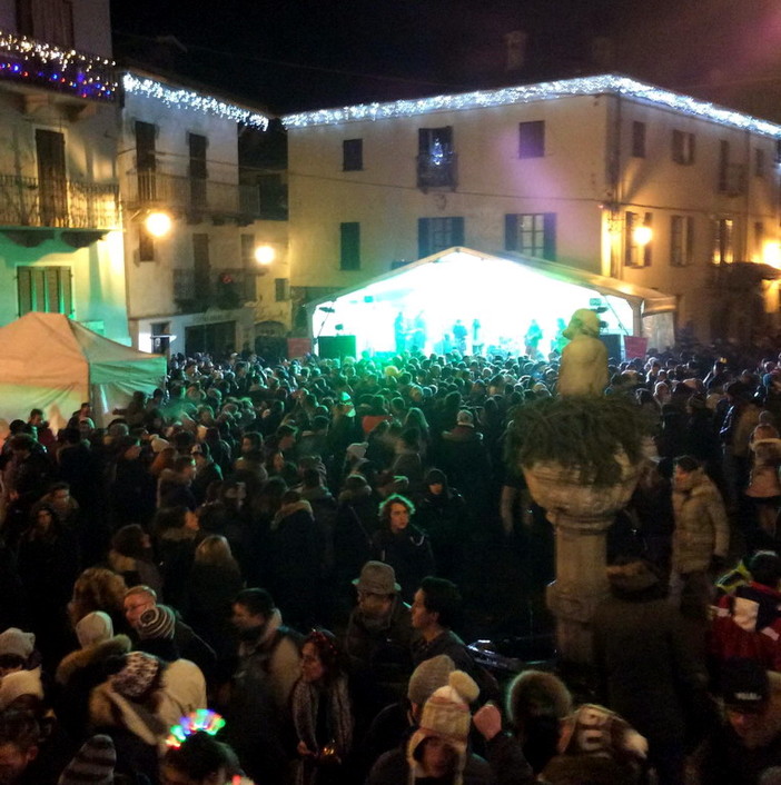 Anche Limone Piemonte emette un'ordinanza contro i botti e l'uso di lattine o contenitori di vetro Anche Limone Piemonte emette un'ordinanza contro i botti e l'uso di lattine o contenitori di vetro