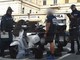 Sanremo: cade con lo scooter e finisce sotto un'auto in sosta, miracolosamente illeso (Foto) Sanremo: cade con lo scooter e finisce sotto un'auto in sosta, miracolosamente illeso (Foto)