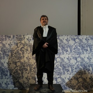 Vallecrosia, successo per “Assolto o colpevole” dei Donatori di Teatro alla Casa Valdese Vallecrosia, successo per “Assolto o colpevole” dei Donatori di Teatro alla Casa Valdese