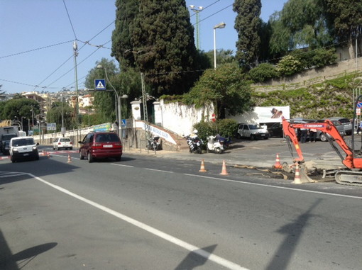 Sanremo: automobilisti infuriati questa mattina per le code alla Foce, 35 minuti per arrivare da Pian di Poma!