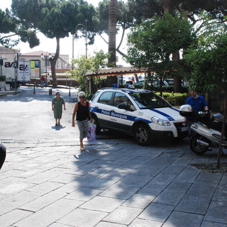 Sanremo: limitazioni agli esercenti di piazza Bresca, il parere contrario di una lettrice
