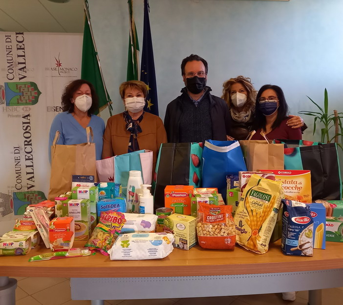 Continuano le donazioni di generi di prima necessità agli assistiti dei Servizi Sociali del Comune di Vallecrosia