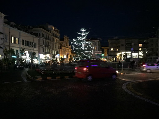 Sanremo: black-out di corrente in alcune zone della città, questa sera il maltempo ha creato diversi problemi