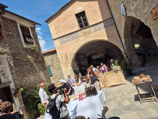 'Camper' di Rai 1 ieri a Montalto Carpasio: l'Amministrazione "Uno spot eccezionale per noi" (Foto)