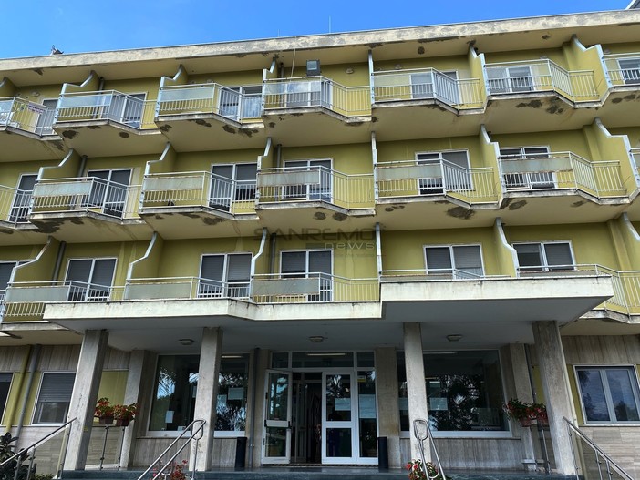 Sanremo, ok alla pratica su Casa Serena. Marcucci: “Visione a lungo termine”. Ventimiglia: “Per aggiustare il bilancio e non per investimenti” Sanremo, ok alla pratica su Casa Serena. Marcucci: “Visione a lungo termine”. Ventimiglia: “Per aggiustare il bilancio e non per investimenti”