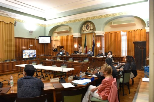 Conferenza dei Sindaci per Rivieracqua: l'investimento del privato dovrà passare da 25 a 38 milioni