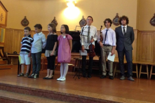 Domenica scorsa a Sanremo, concerto inaugurale dei Giovani Talenti dell’Associazione Musicale Amadeus Domenica scorsa a Sanremo, concerto inaugurale dei Giovani Talenti dell’Associazione Musicale Amadeus