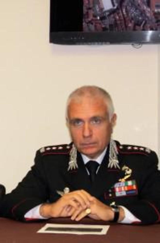 Imperia: a scuola di legalità con il comandante provinciale dei carabinieri, il colonnello Luciano Zerbano, alla NS della Misericordia Imperia: a scuola di legalità con il comandante provinciale dei carabinieri, il colonnello Luciano Zerbano, alla NS della Misericordia