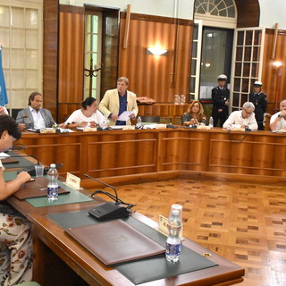 Sanremo: dopo Ferragosto la prosecuzione del consiglio monotematico sulla ‘Pascoli’ saltato per mancanza del numero legale