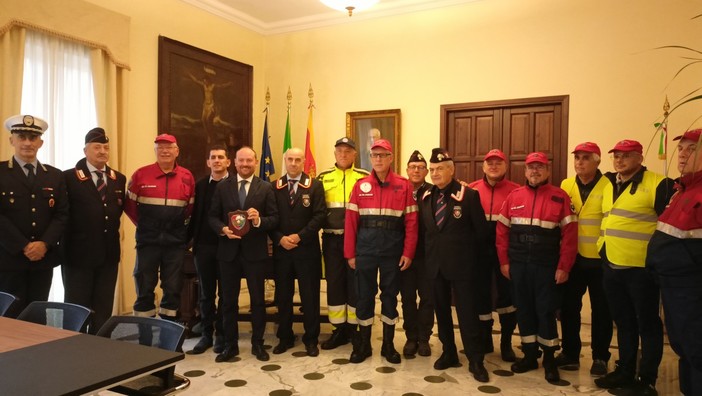 Controllo del territorio, il comune di Ventimiglia firma convenzione con l'associazione nazionale carabinieri (Foto e video)