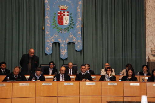 Imperia: Consiglio Comunale di lunedì scorso, il commento del Circolo di Rifondazione Comunista
