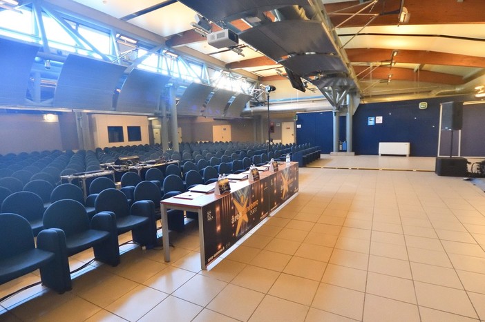 Sanremo: esposto per il bando del Palafiori, scatta un'inchiesta mentre si attende la decisione del 13 gennaio