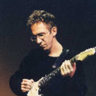 Sanremo: festival Soundz, Graupe non vola. Ci sar� Cecchetto