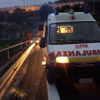 Vallecrosia: due persone investite in via Colombo, per loro lievi ferite