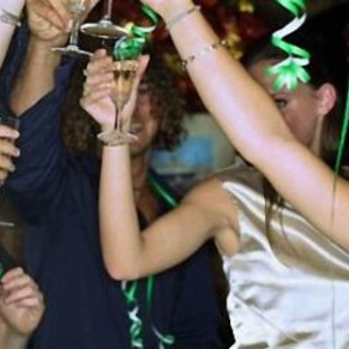 Pochi giorni alle feste: il mercato turistico rimane stazionario mentre aumentano decisamente i gruppi Pochi giorni alle feste: il mercato turistico rimane stazionario mentre aumentano decisamente i gruppi