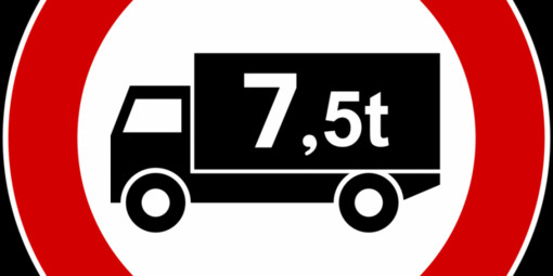 Ecco i giorni del 2018 appena iniziato in cui non potranno circolare i mezzi pesanti fuori dai centri abitati