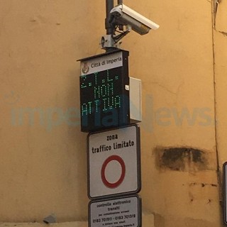 Imperia: scatta la protesta per via Cascione nel degrado, il comitato scrive al Sindaco "Ci sentiamo abbandonati dalle istituzioni"