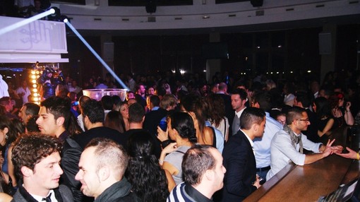 Stanotte al Victory Morgana Bay Martin Castrogiovanni e la presunzione di un politico sanremese