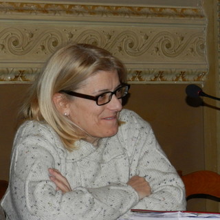 Interrogazione della Senatrice Albano per la non corresponsione dell'Irpef al 100% dai frontalieri Interrogazione della Senatrice Albano per la non corresponsione dell'Irpef al 100% dai frontalieri