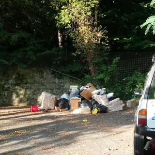 Sanremo: due discariche abusive nella zona di San Romolo, la Polizia Provinciale scopre e multa il responsabile (Foto)