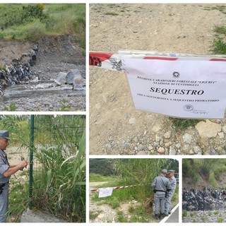 Camporosso: sequestro discarica in regione Canei, il Sindaco "Ora dobbiamo evitare che i sacchetti cadano nell'alveo" (Foto e Video)
