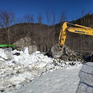 Ecco i primi effetti dell'accordo Anas Edilmaco sul Tenda bis: iniziata la demolizione alle Casermette di Panice Sottana